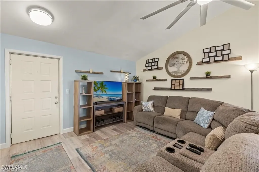 13264 White Marsh Lane Fort Myers FL 33912