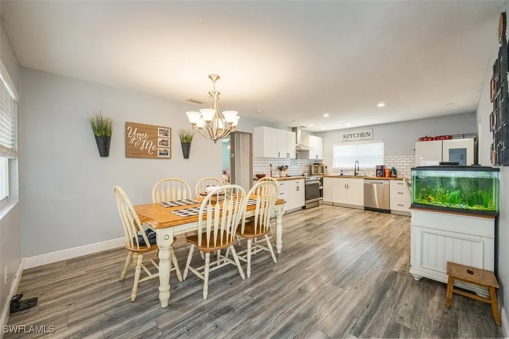 3660 47th Avenue NE Naples FL 34120
