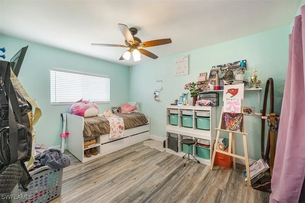 3660 47th Avenue NE Naples FL 34120