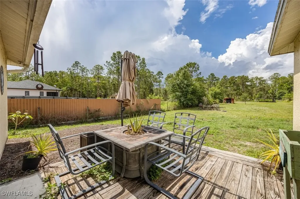 3660 47th Avenue NE Naples FL 34120