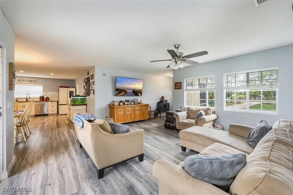 3660 47th Avenue NE Naples FL 34120