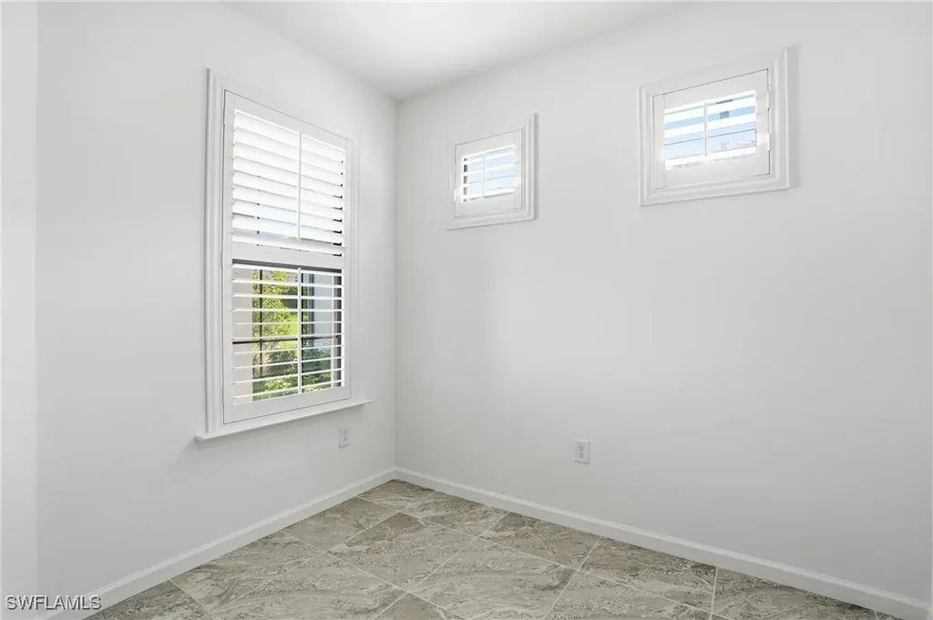 1645 Serena Avenue Naples FL 34120