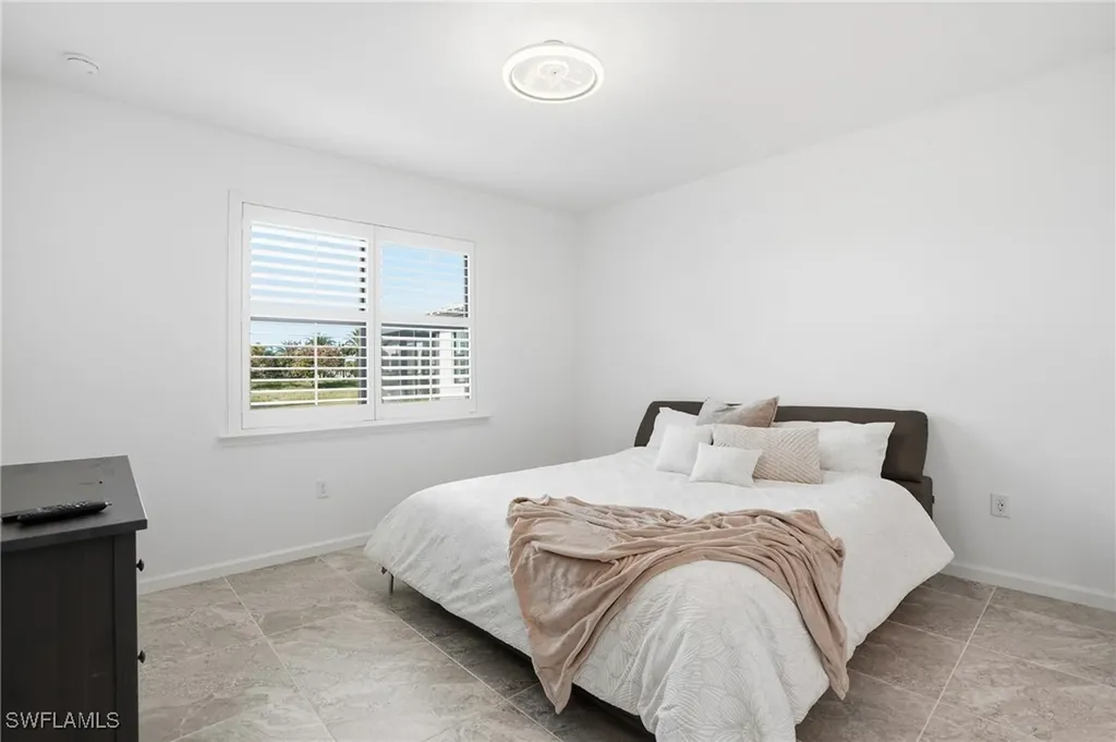 1645 Serena Avenue Naples FL 34120