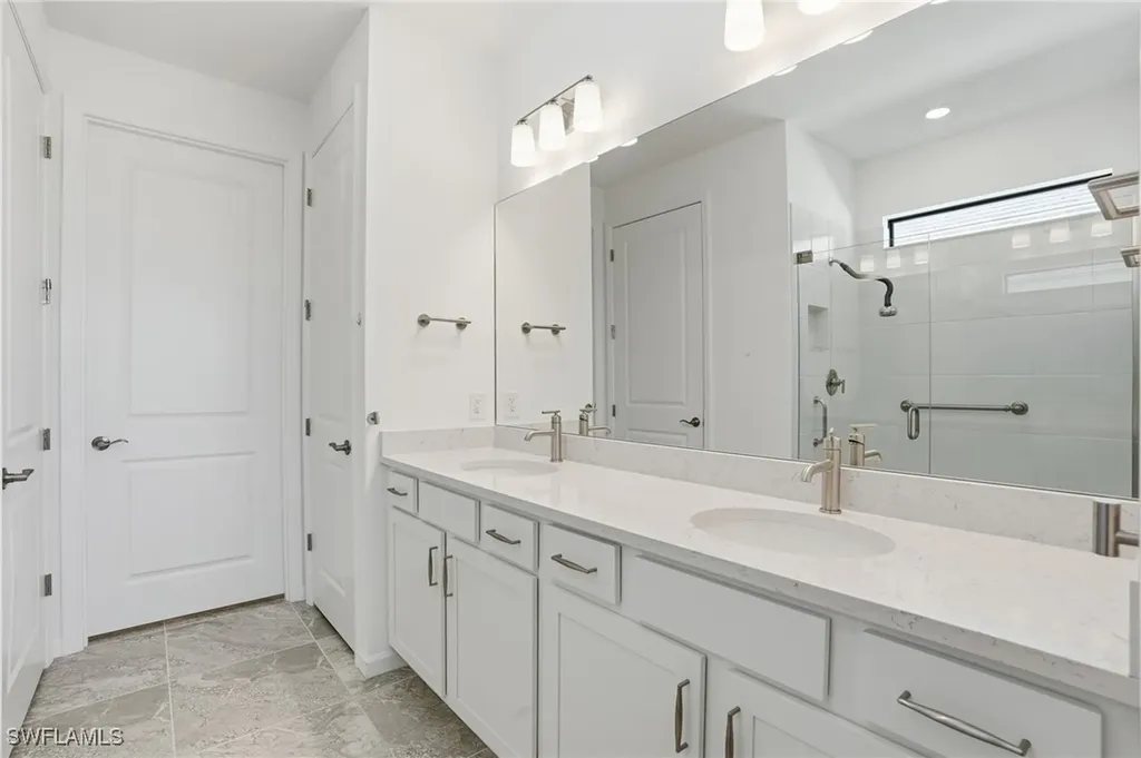 1645 Serena Avenue Naples FL 34120