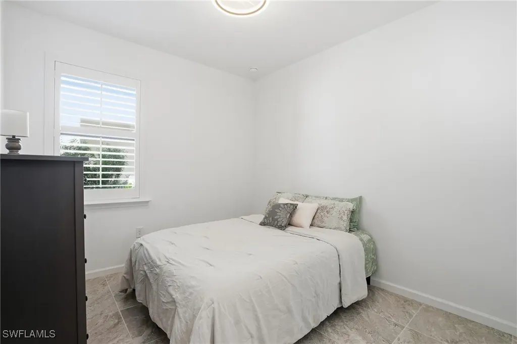 1645 Serena Avenue Naples FL 34120