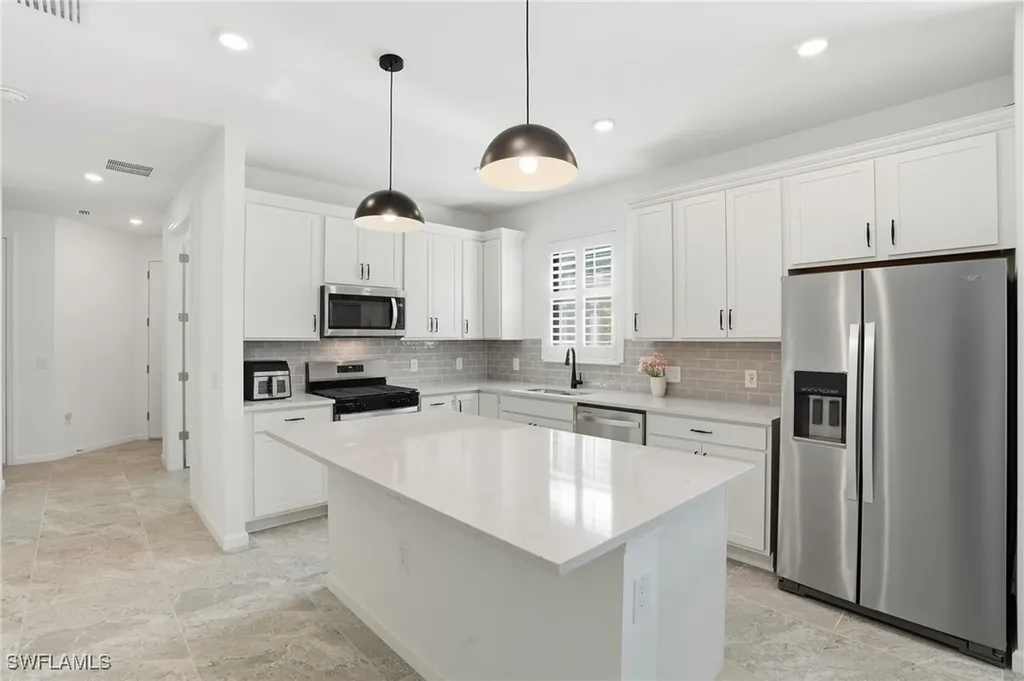 1645 Serena Avenue Naples FL 34120