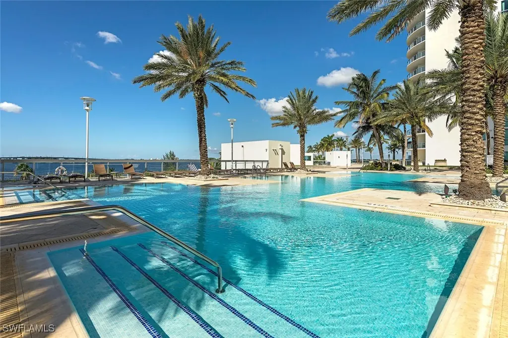 3000 Oasis Grand Boulevard Fort Myers FL 33916
