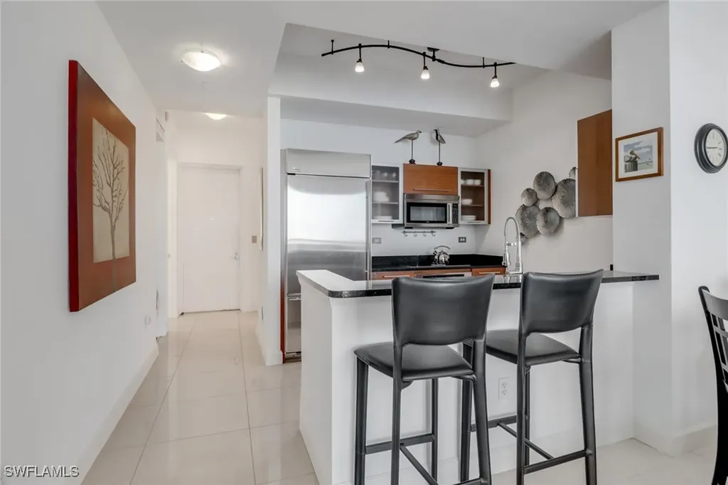 3000 Oasis Grand Boulevard Fort Myers FL 33916