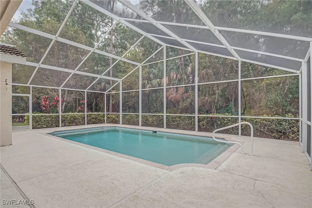 7809 Stratford Drive Naples FL 34104