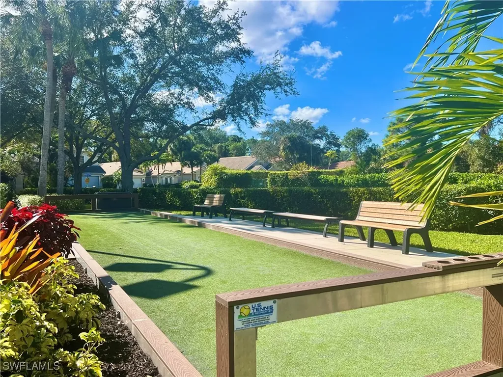 7809 Stratford Drive Naples FL 34104