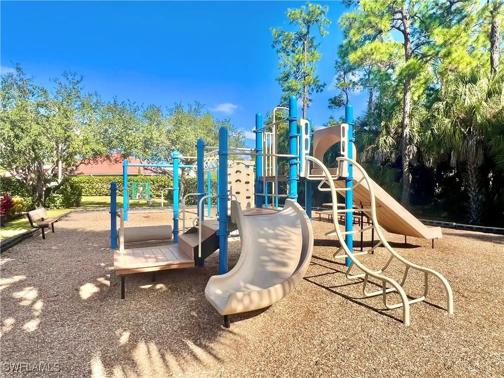 7809 Stratford Drive Naples FL 34104