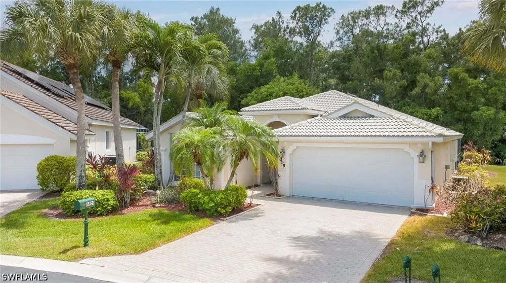 7809 Stratford Drive Naples FL 34104