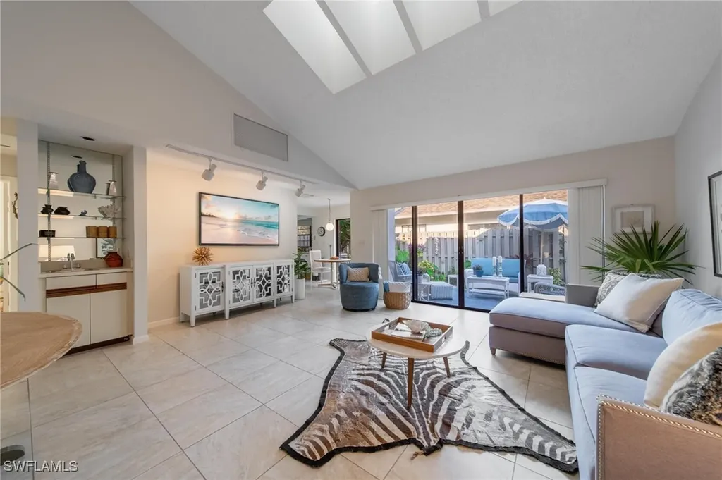 878 Meadowland Drive Naples FL 34108