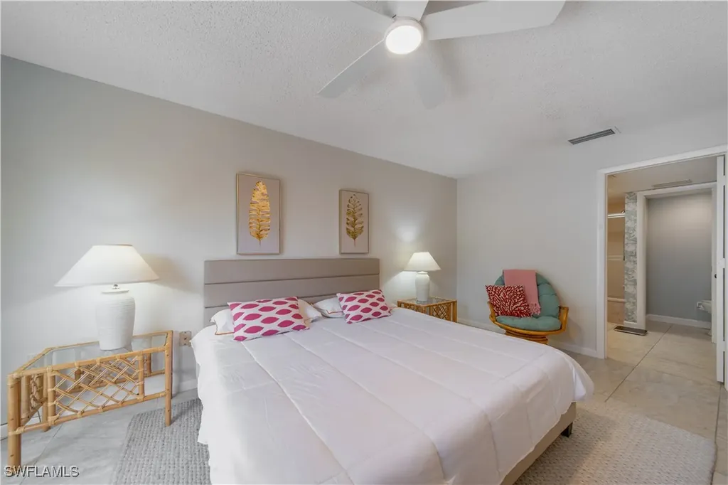 878 Meadowland Drive Naples FL 34108