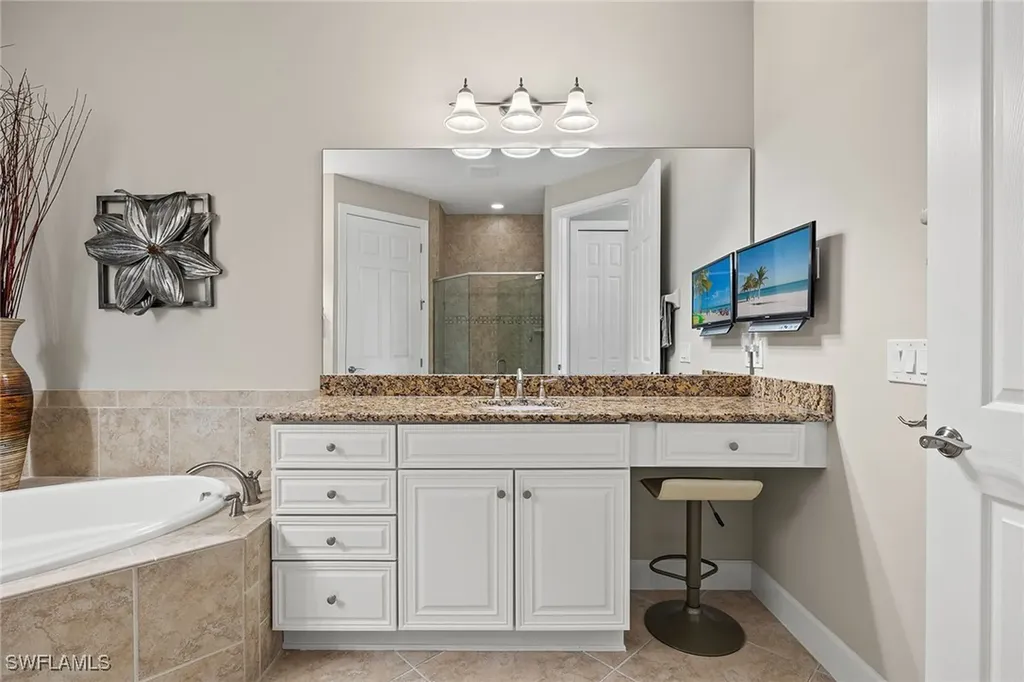 12041 Covent Garden Court Naples FL 34120