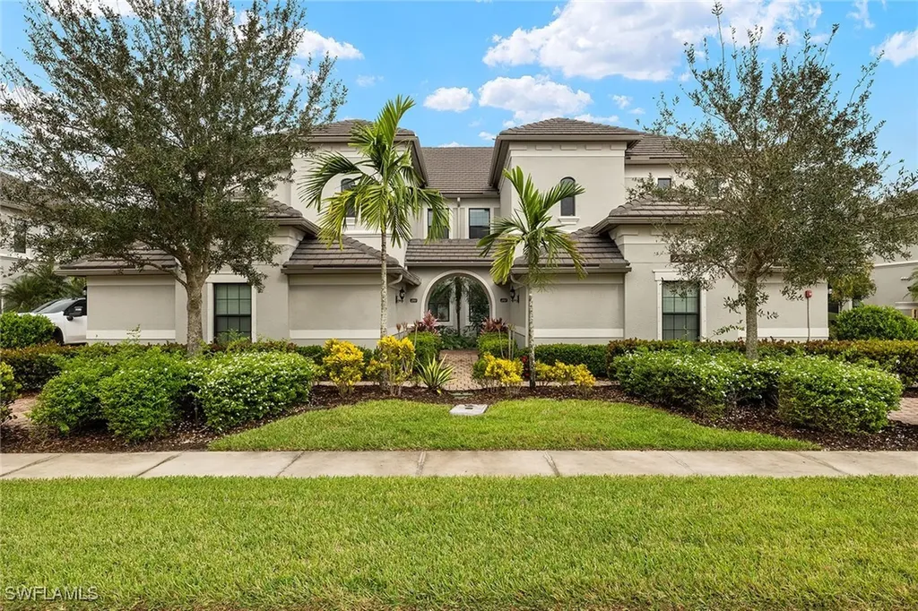 12041 Covent Garden Court Naples FL 34120