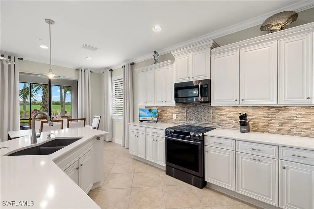 12041 Covent Garden Court Naples FL 34120