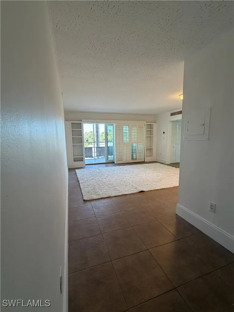 2350 W 1st Street Fort Myers FL 33901