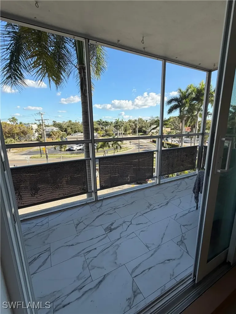 2350 W 1st Street Fort Myers FL 33901