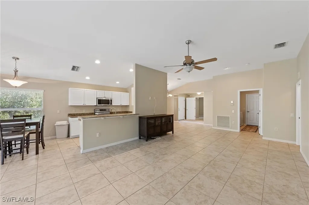 9996 Horse Creek Road Fort Myers FL 33913