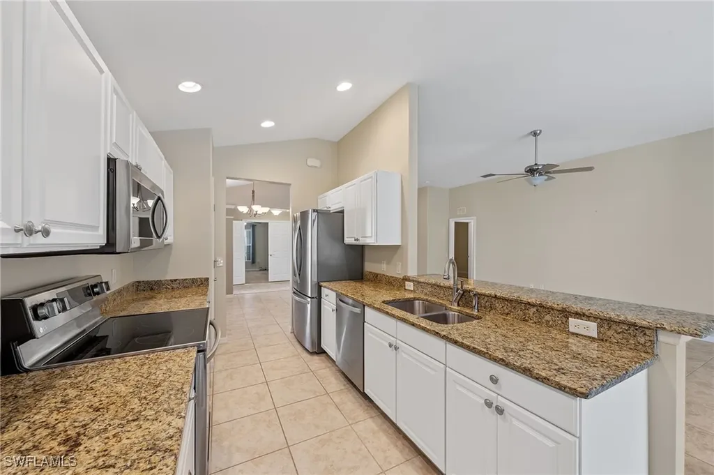 9996 Horse Creek Road Fort Myers FL 33913