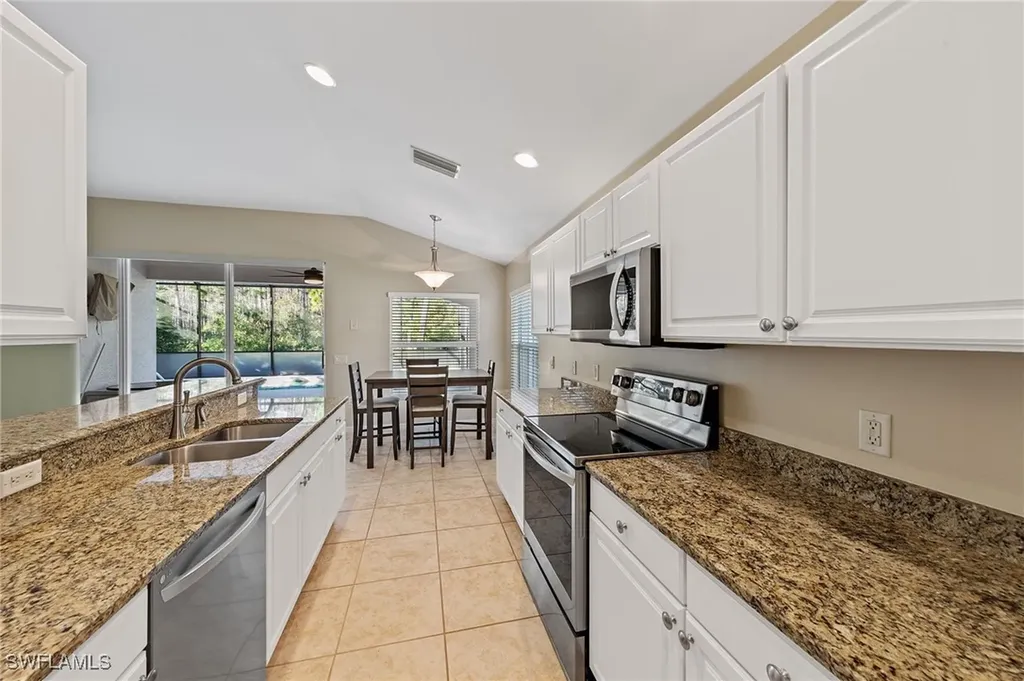 9996 Horse Creek Road Fort Myers FL 33913