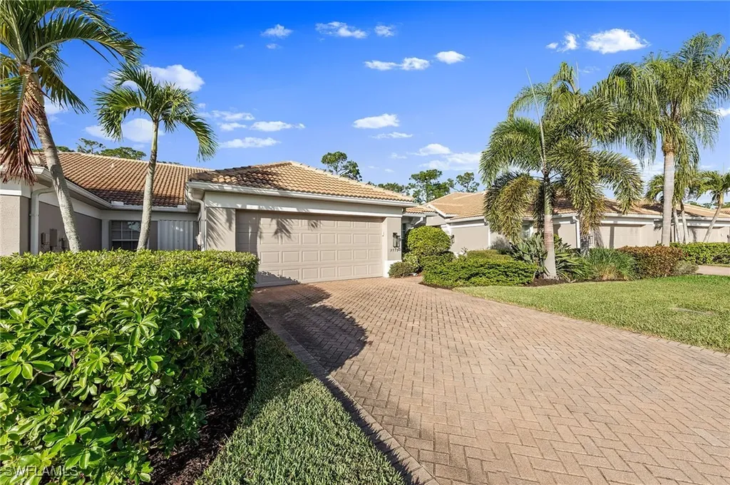 9996 Horse Creek Road Fort Myers FL 33913