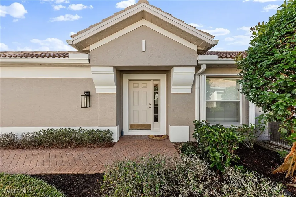 9996 Horse Creek Road Fort Myers FL 33913