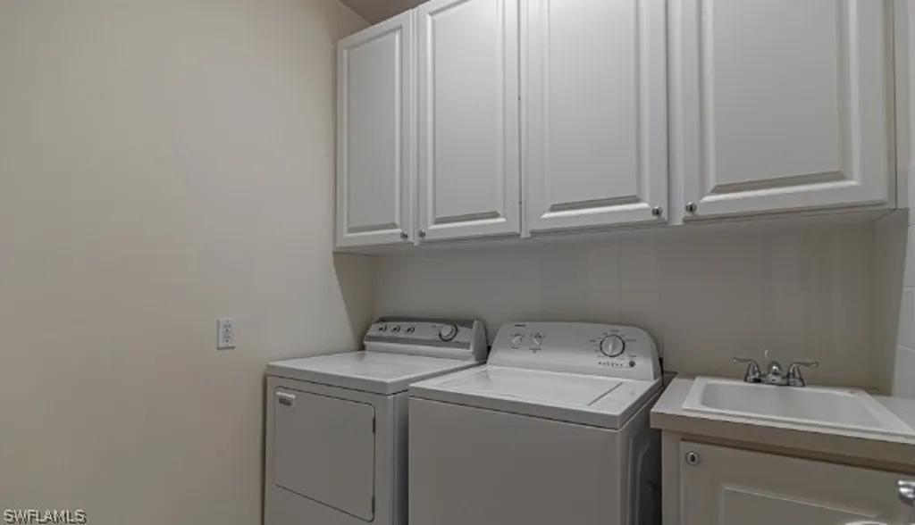 28576 Alessandria Circle Bonita Springs FL 34135