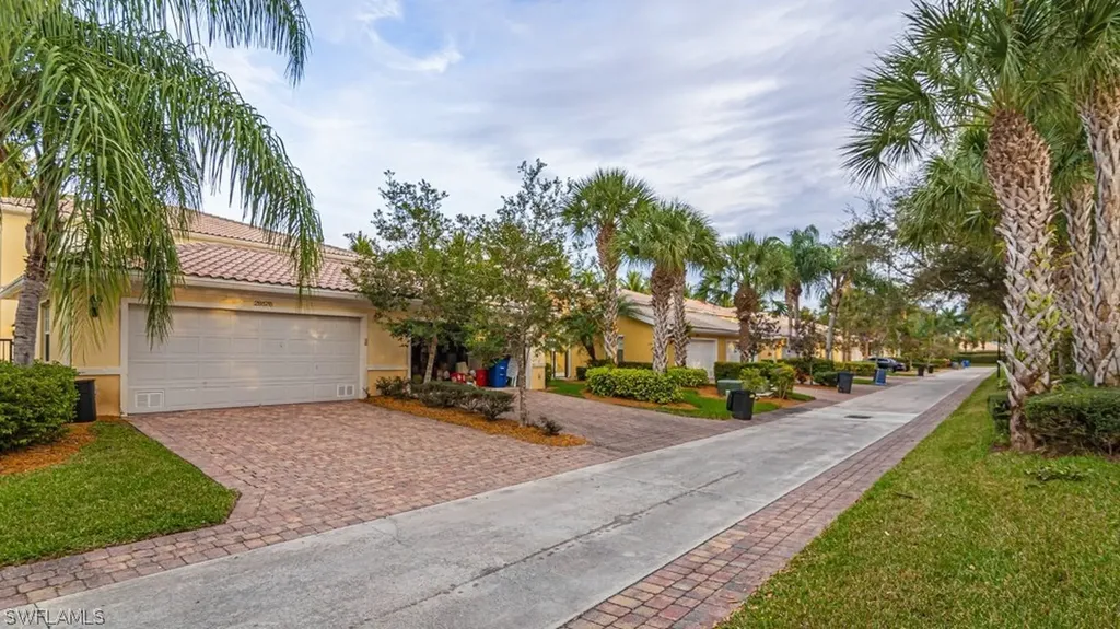 28576 Alessandria Circle Bonita Springs FL 34135