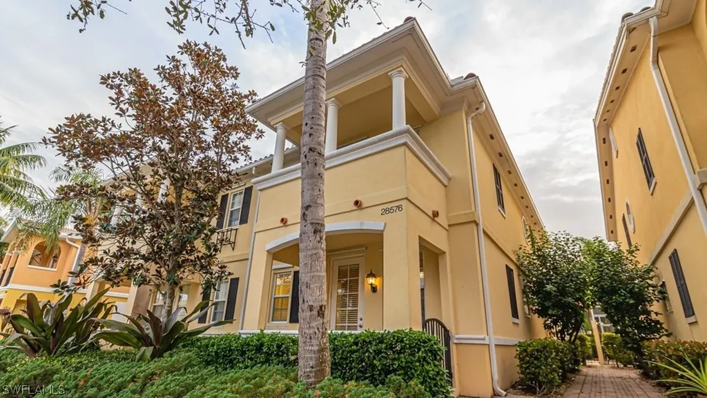 28576 Alessandria Circle Bonita Springs FL 34135