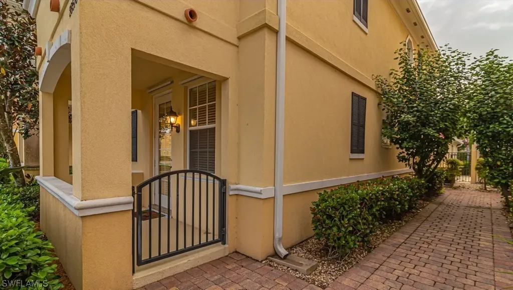 28576 Alessandria Circle Bonita Springs FL 34135