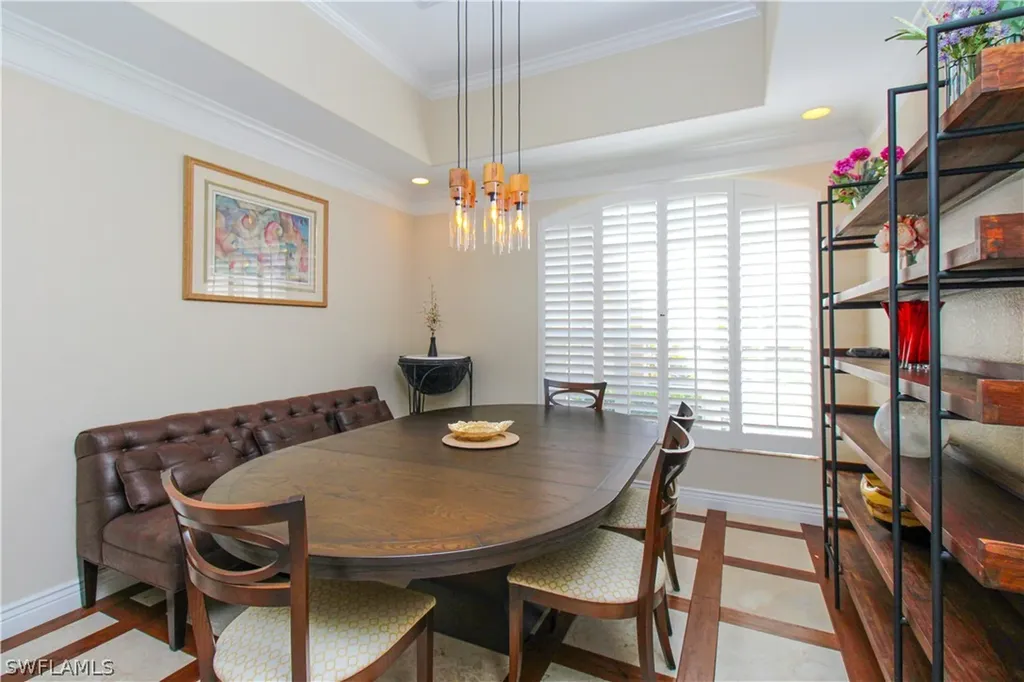 627 Soliel Drive Naples FL 34110