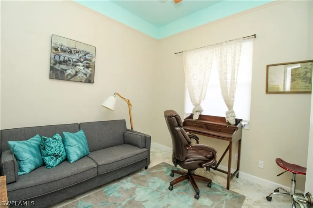 627 Soliel Drive Naples FL 34110