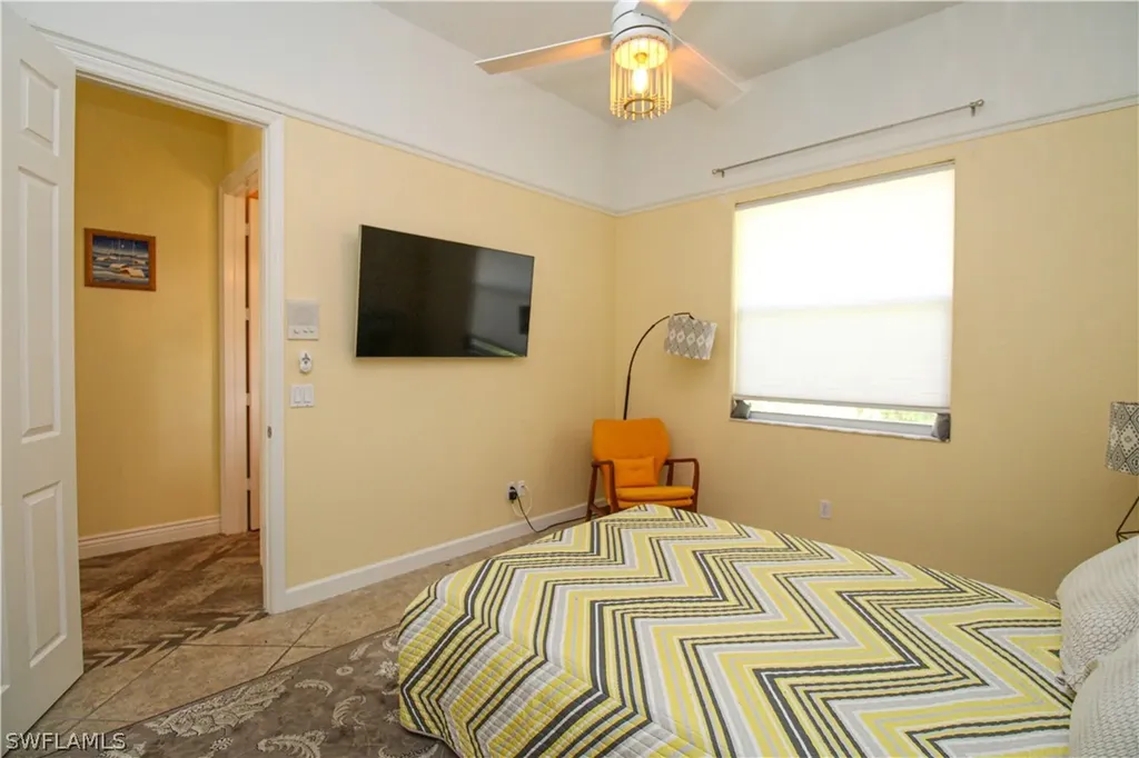 627 Soliel Drive Naples FL 34110