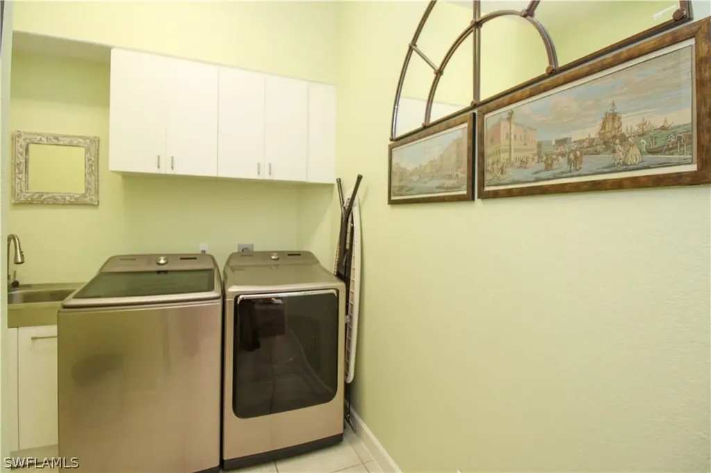 627 Soliel Drive Naples FL 34110