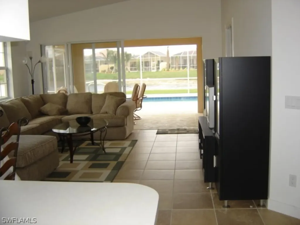 7450 Emilia Lane Naples FL 34114-2635