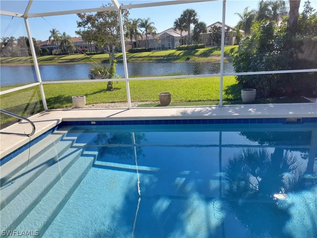 7450 Emilia Lane Naples FL 34114-2635