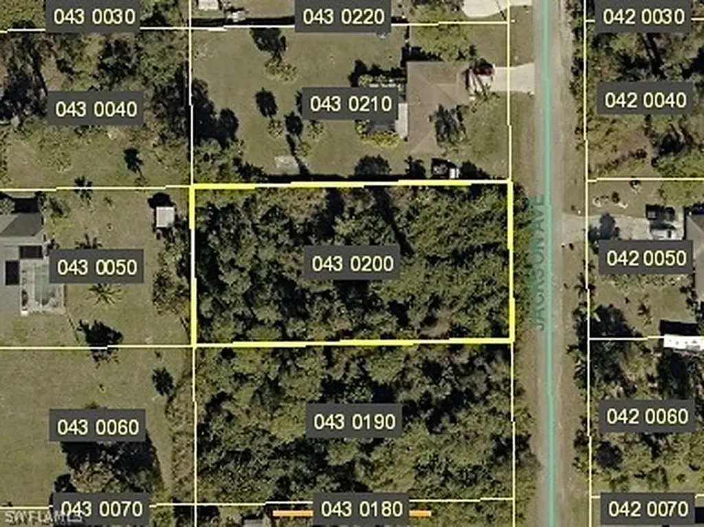 315 Jackson Avenue Lehigh Acres FL 33936