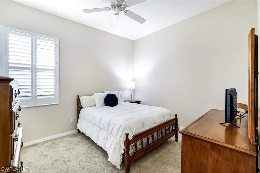 895 Eastham Way Naples FL 34104