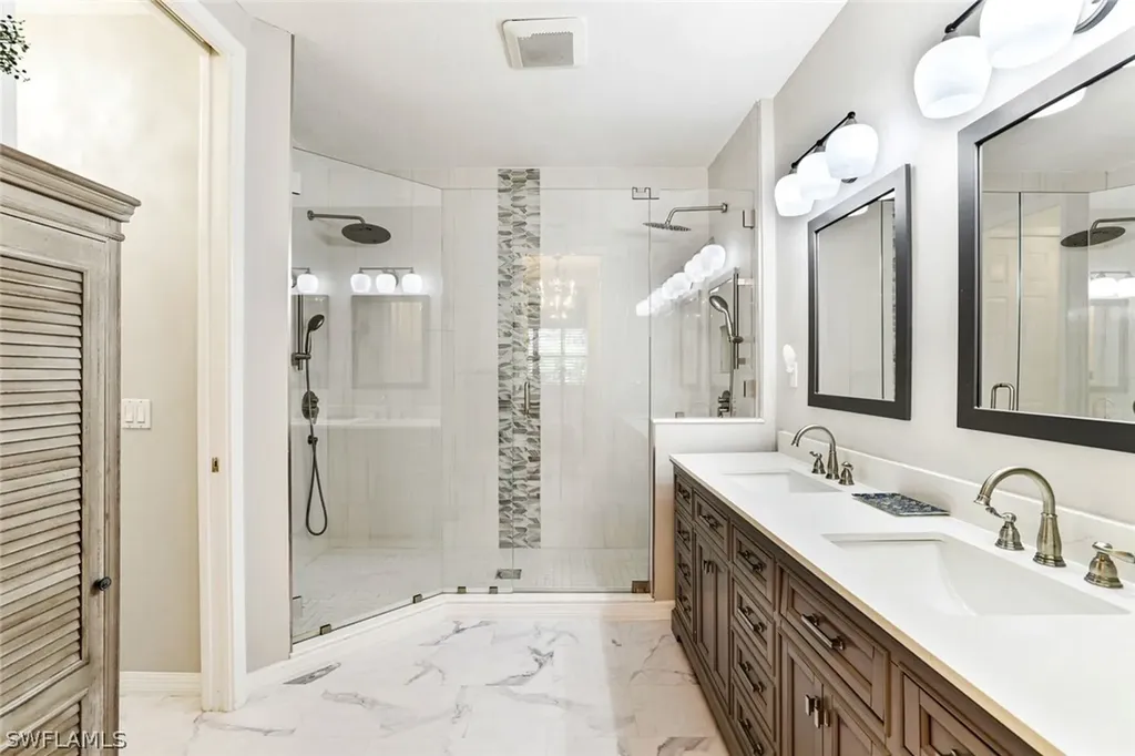 895 Eastham Way Naples FL 34104