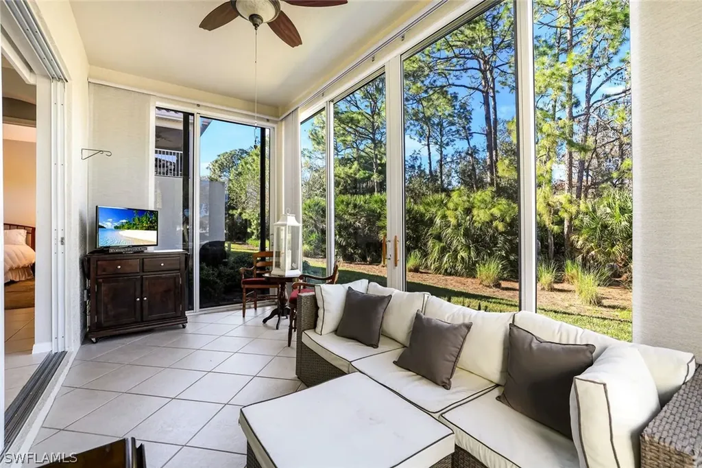 895 Eastham Way Naples FL 34104