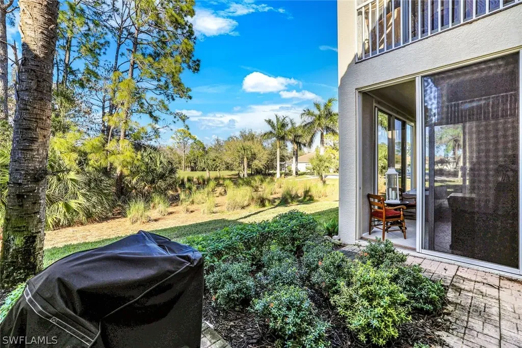 895 Eastham Way Naples FL 34104