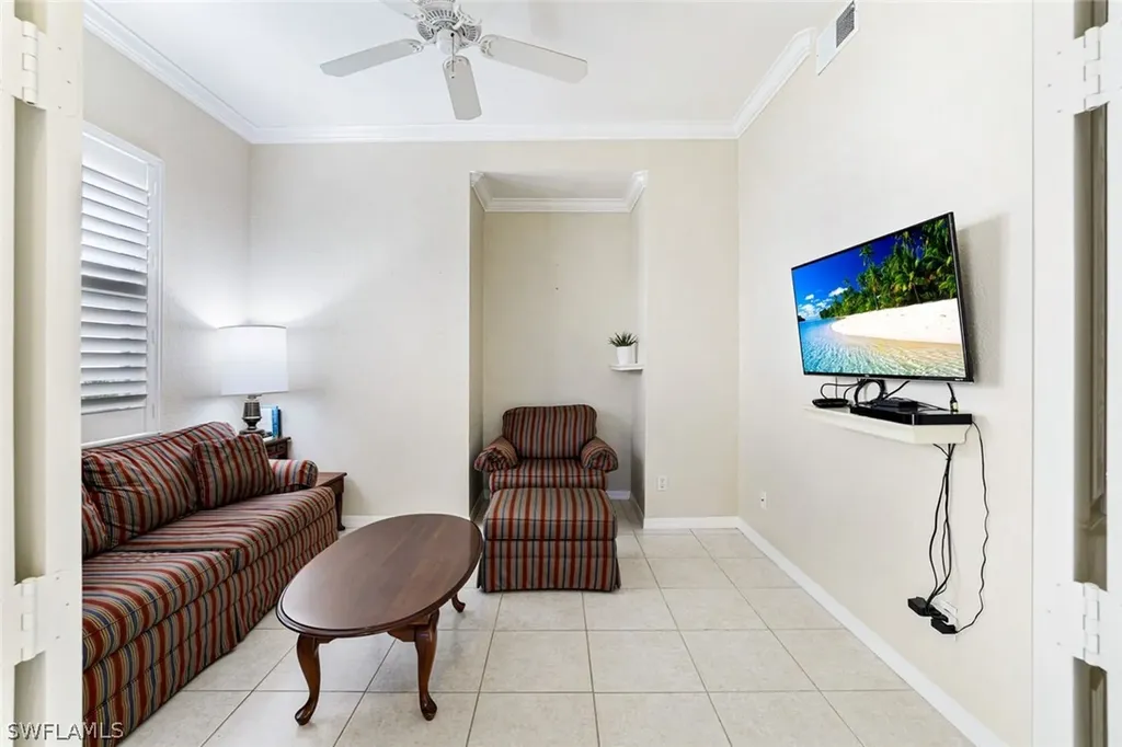 895 Eastham Way Naples FL 34104