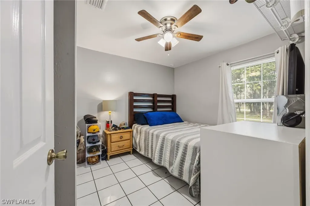 780 20th Avenue NW Naples FL 34120