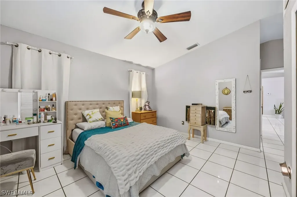 780 20th Avenue NW Naples FL 34120