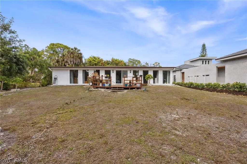 780 20th Avenue NW Naples FL 34120