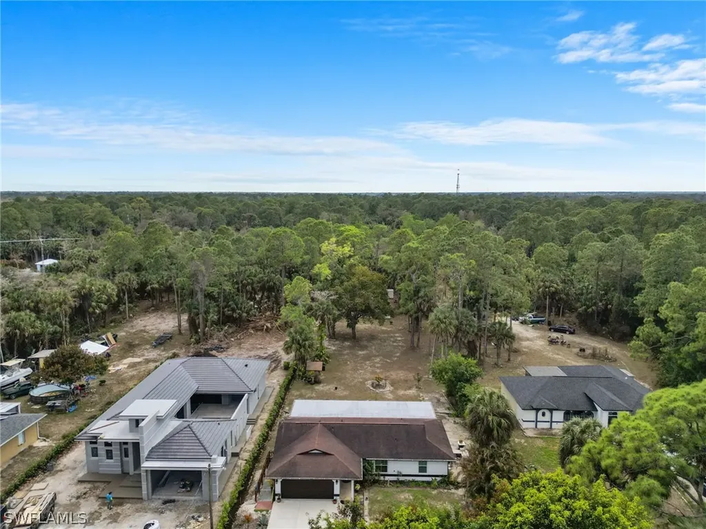 780 20th Avenue NW Naples FL 34120
