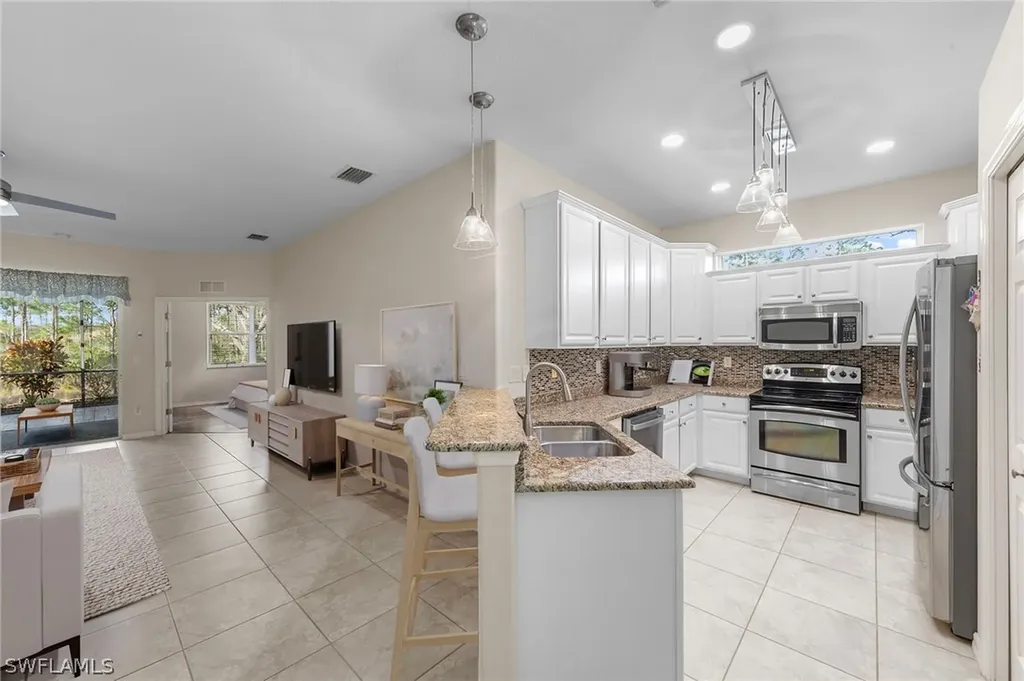 21800 Belvedere Lane Estero FL 33928