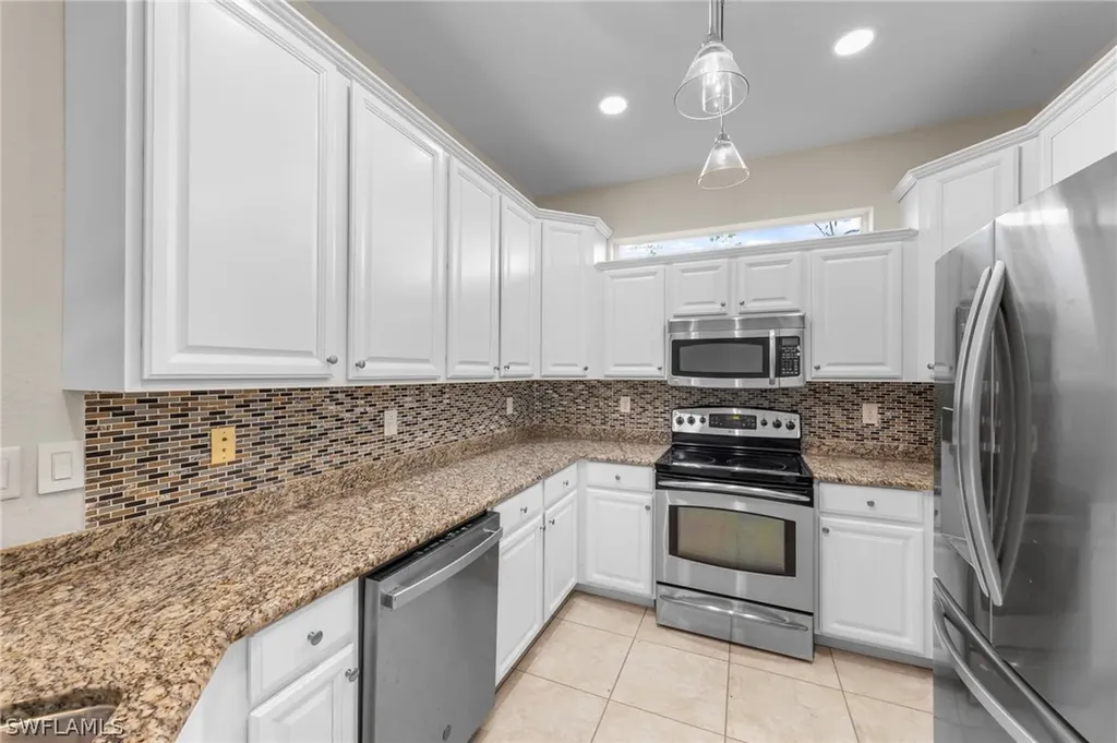 21800 Belvedere Lane Estero FL 33928